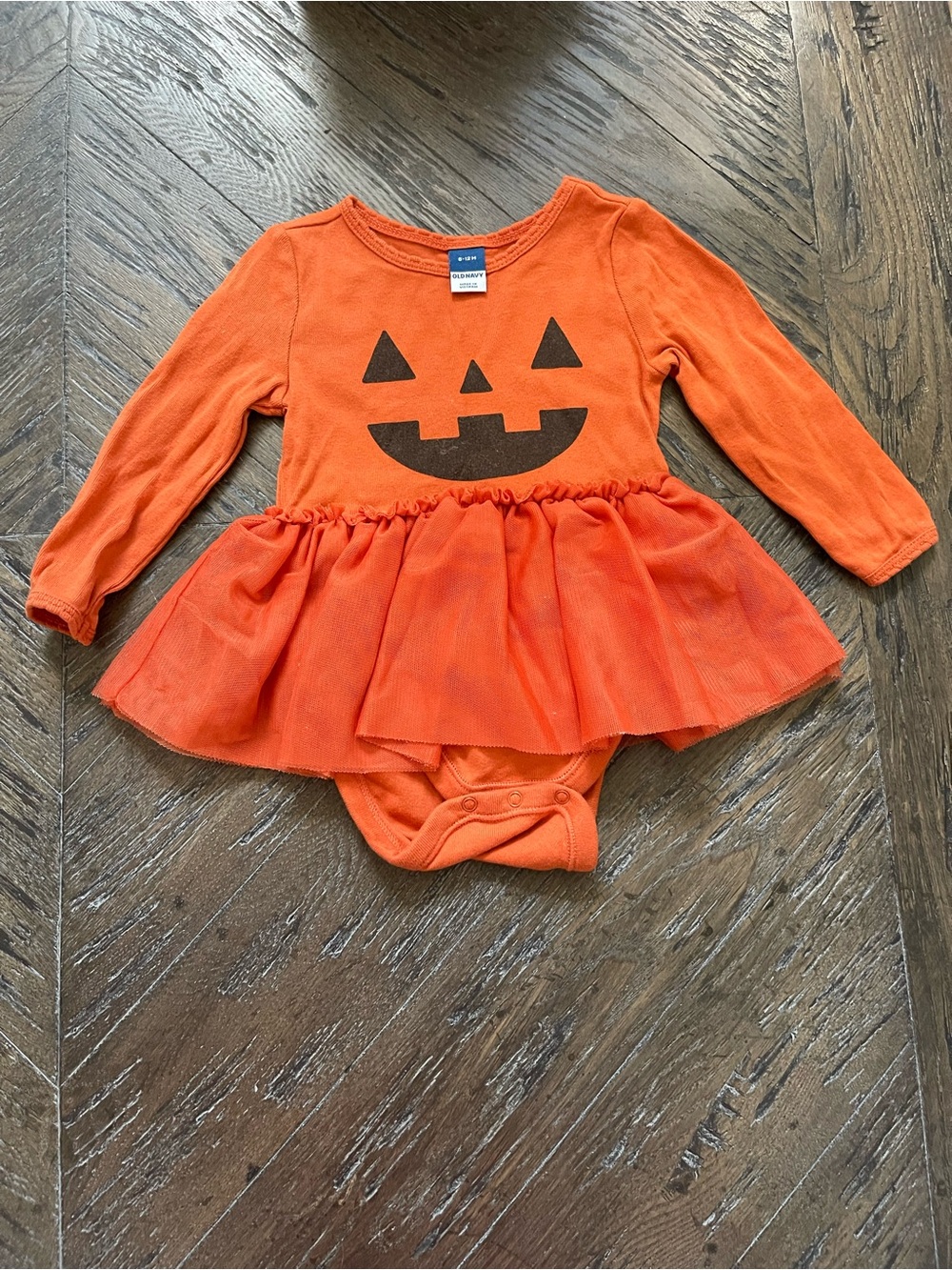 Old Navy Orange Pumpkin Tutu Halloween Bodysuit Size 6-12 Month